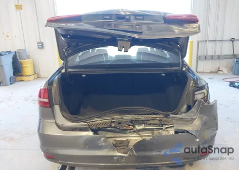 2017 Volkswagen Jetta 1.4T Se из США, поврежденный, VIN 3VWDB7AJ5HM270472